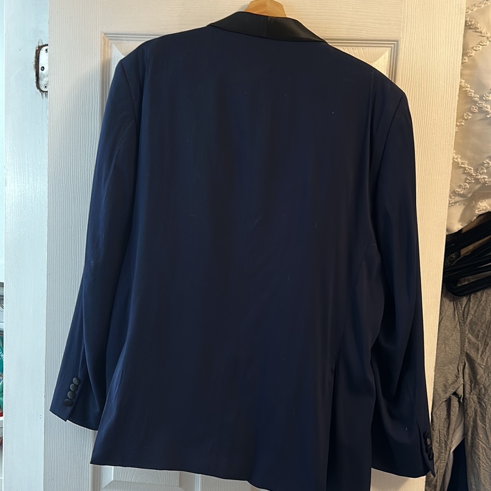 Men’s Navy Blue Tux with shirt and pants - Picture 5 of 7
